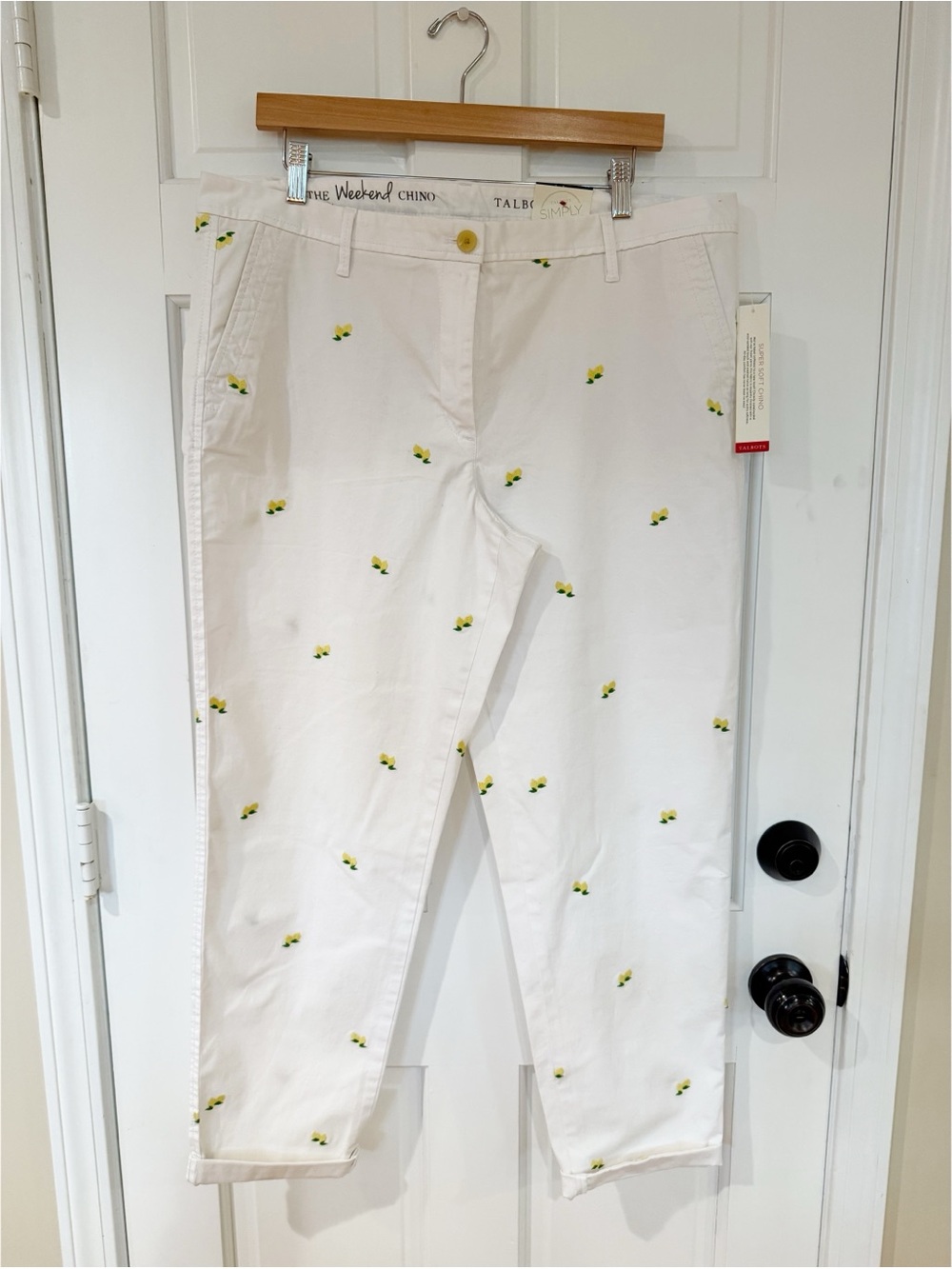 Talbots Weekend Chino — White with Embroidered Lemons, Size 14
